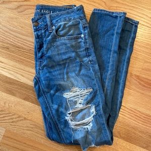 American Eagle ripped jeans!